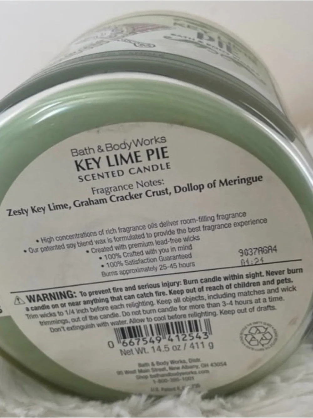 Bath & Body Works Key Lime Pie Scented Candle - Green and Black